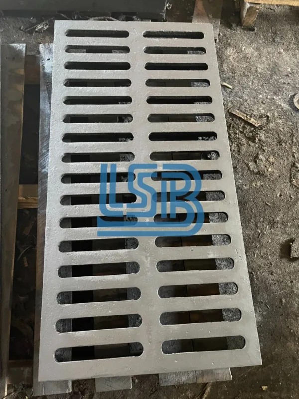 Song chắn rác bằng gang không khung